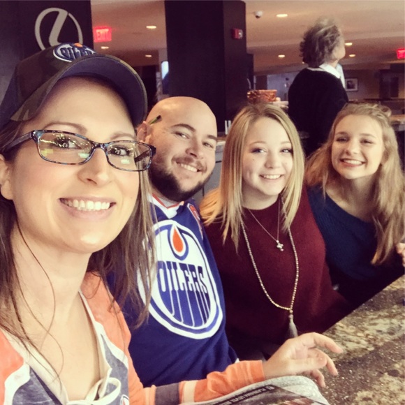 💥Meet your seller!💥 - Picture 8 of 8